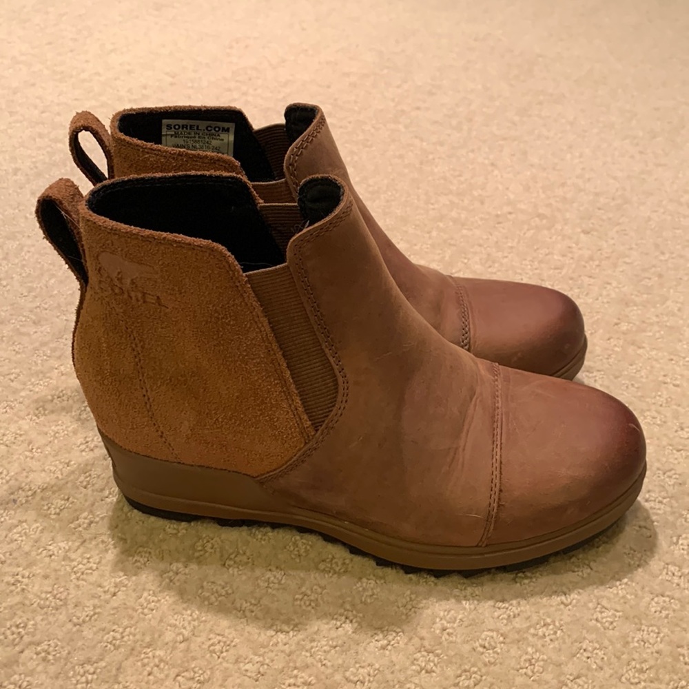 Sorel evie pull on boot